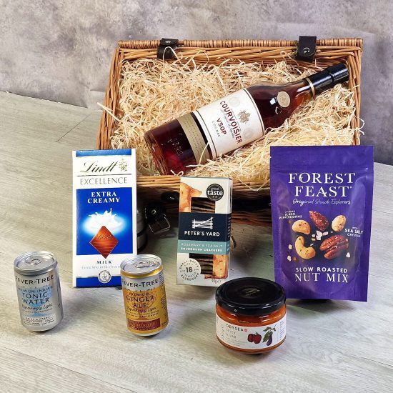 Courvoisier VSOP Cognac Luxury Treat Hamper