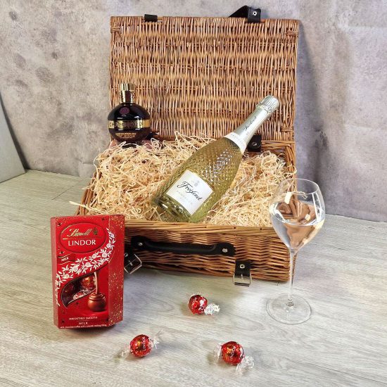 Villa Marcello Prosecco Treviso Luxury Bellini Cocktail Hamper